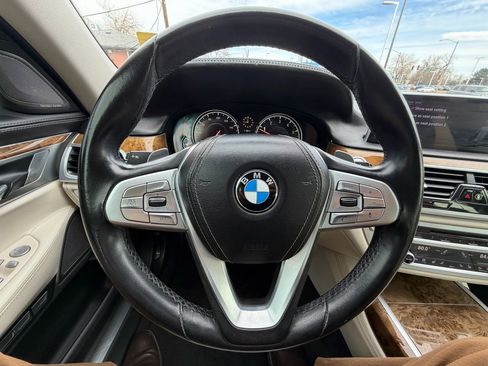 Used 2016 BMW 750i xDrive xDrive image 28
