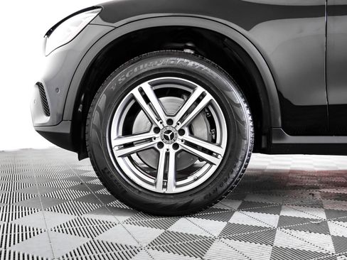 Certified 2022 Mercedes-Benz GLC 300 image 6