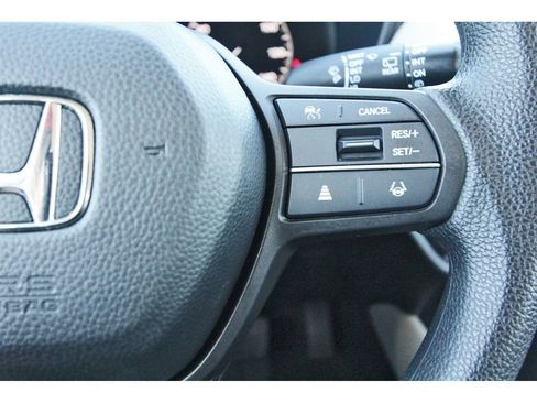 Used 2023 Honda HR-V LX image 19