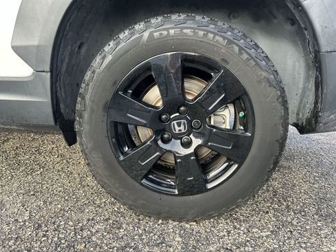 Used 2022 Honda Pilot TrailSport image 7