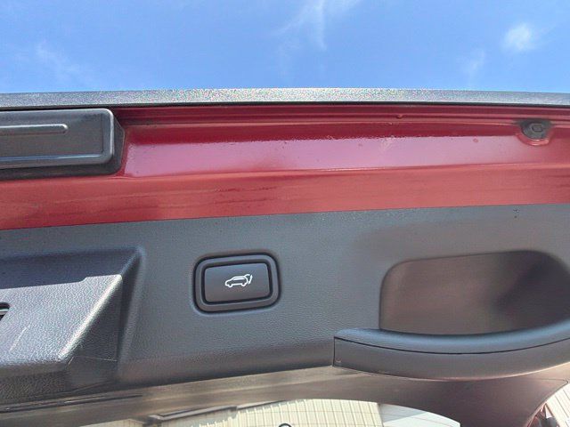 Used 2025 Hyundai Tucson SEL AWD/4WD image 13