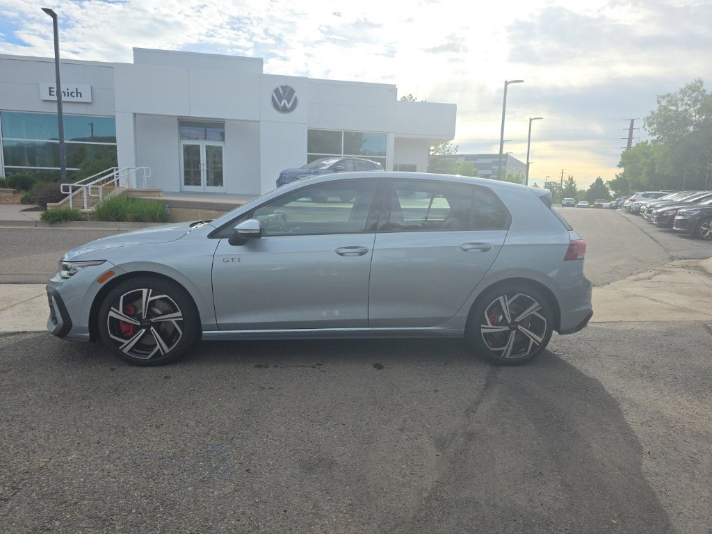 New 2026 Volkswagen GTI SE FWD image 2