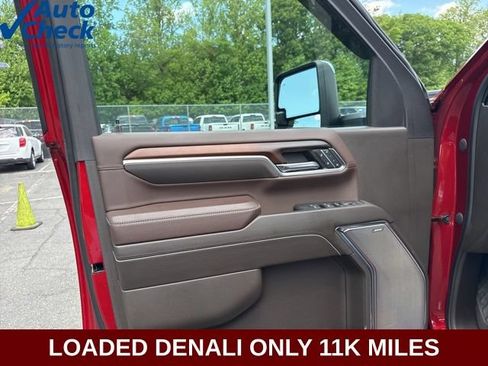 Used 2024 GMC Sierra 3500 Denali AWD/4WD image 40