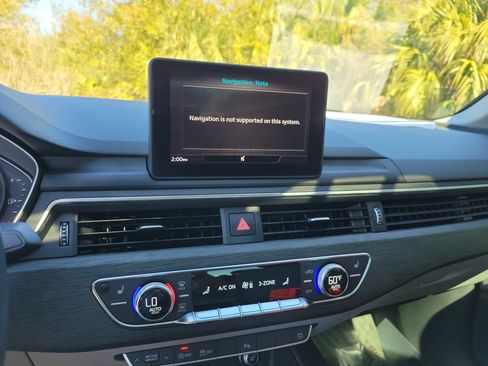 Used 2019 Audi A4 2.0T Premium image 21