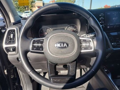 Used 2021 Kia Sorento S image 28