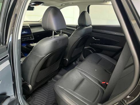 Used 2023 Hyundai Tucson Limited AWD/4WD image 25
