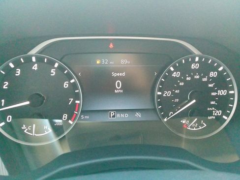 New 2026 Nissan Frontier SV w/ Tow Package image 32