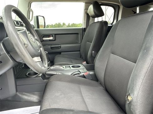 Used 2007 Toyota FJ Cruiser 2WD image 18