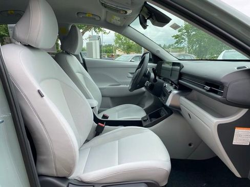 New 2025 Hyundai Kona SEL image 30