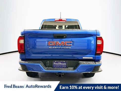 New 2025 GMC Canyon Elevation w/ Convenience Package image 5