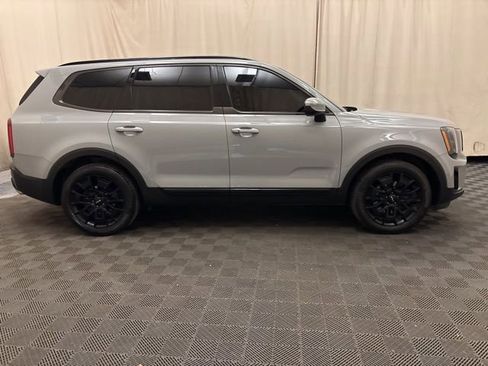 Certified 2022 Kia Telluride EX w/ EX Premium Package image 4