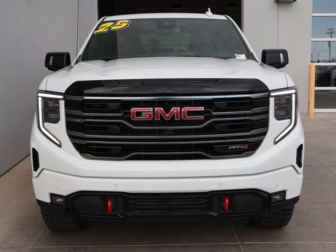 Used 2025 GMC Sierra 1500 AT4 AWD/4WD image 5