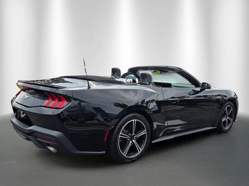 Used 2024 Ford Mustang Premium RWD image 5