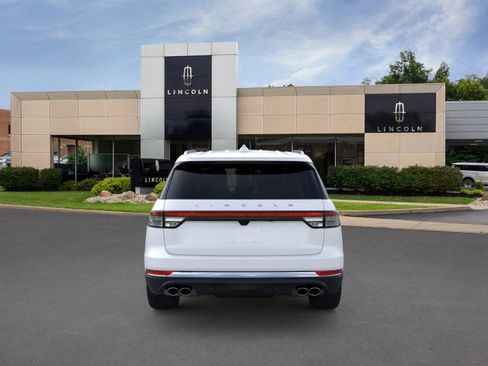 New 2026 Lincoln Aviator Reserve image 5