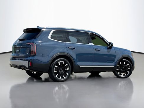 Used 2023 Kia Telluride SX Prestige AWD/4WD image 2
