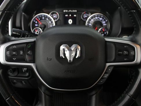 Used 2021 RAM 1500 Big Horn image 12