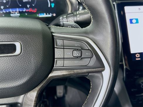 Used 2023 Jeep Grand Cherokee 30th Anniversary image 24