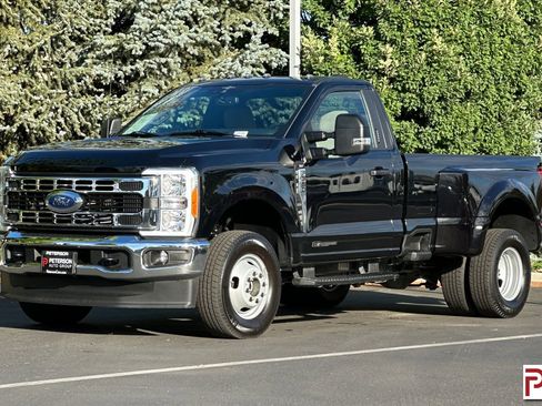 Used 2023 Ford F350 XLT image 9