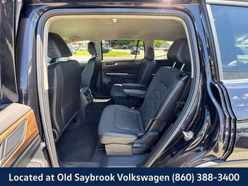 Certified 2024 Volkswagen Atlas SE AWD/4WD image 9