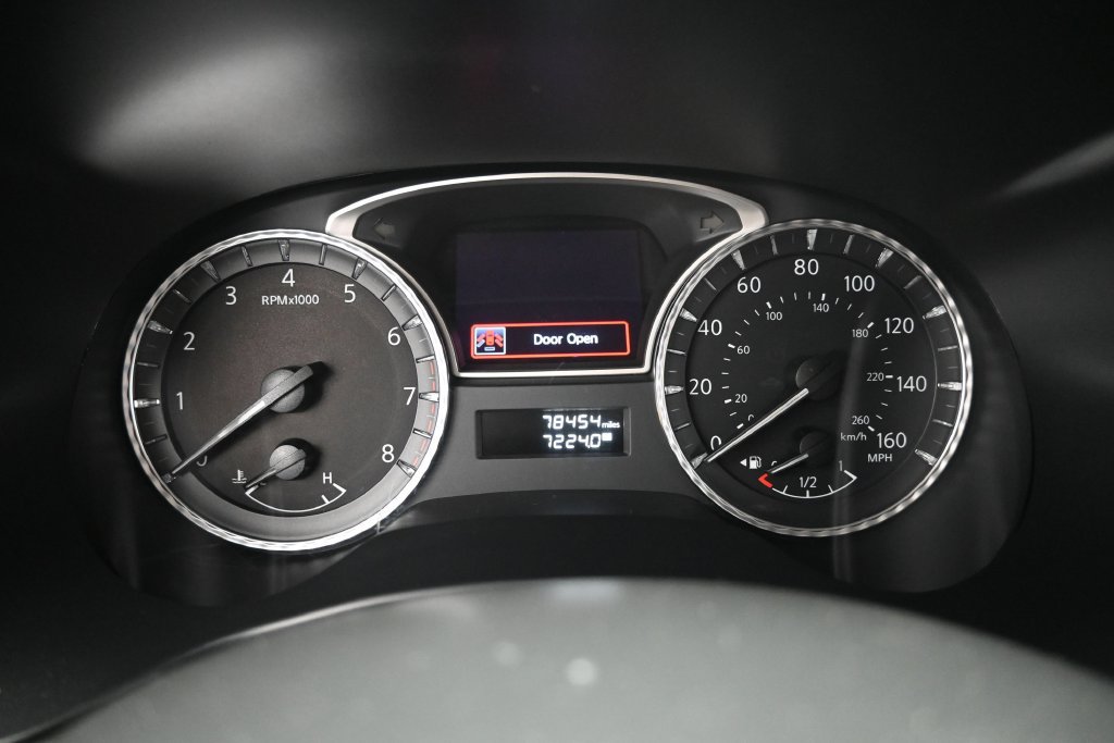 Used 2020 INFINITI QX60 Luxe w/ Essential Package FWD image 13