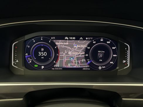 Used 2024 Volkswagen Tiguan SEL R-Line image 18