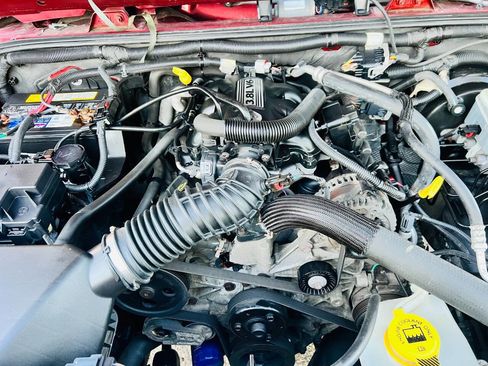 Used 2009 Jeep Wrangler Unlimited X image 11