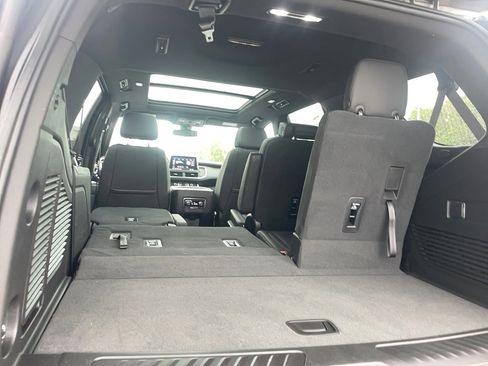Used 2021 Chevrolet Tahoe LT AWD/4WD image 25