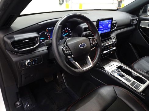 Used 2022 Ford Explorer ST-Line w/ Class IV Trailer Tow Package image 24