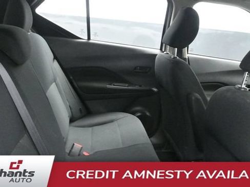 Used 2024 Nissan Kicks S FWD image 10