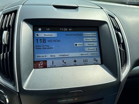 Used 2016 Ford Edge SEL w/ Equipment Group 201A AWD/4WD image 8