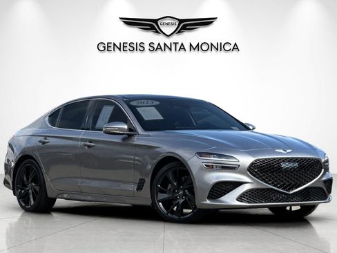 Used 2023 Genesis G70 2.0T image 2