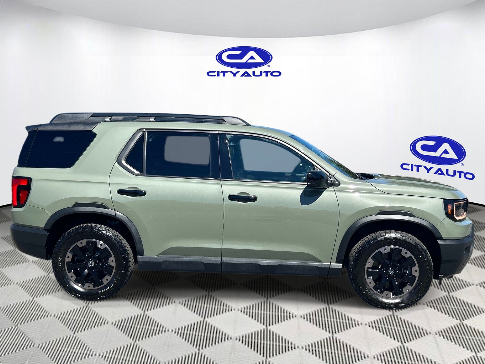 Used 2026 Honda Passport TrailSport Elite image 2