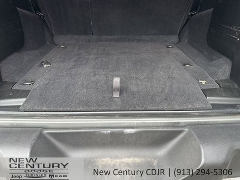 Used 2021 Jeep Wrangler Unlimited Sport AWD/4WD image 8