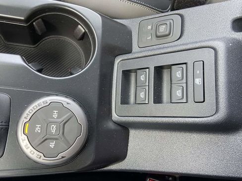 New 2026 Ford Bronco Outer Banks image 20