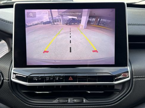 Used 2023 Jeep Compass Altitude w/ Sun and Sound Group image 43