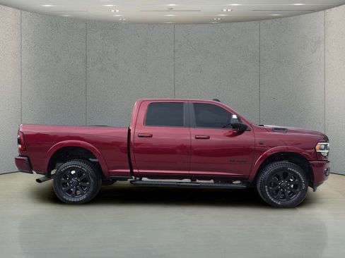 Used 2022 RAM 2500 Laramie w/ Night Edition AWD/4WD image 2