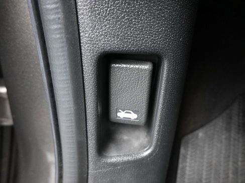 Used 2020 Honda Odyssey EX image 28