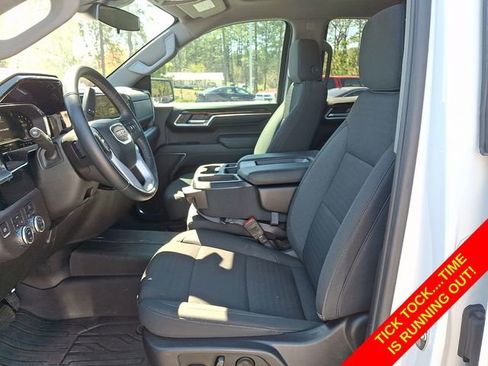 Used 2024 GMC Sierra 1500 Elevation AWD/4WD image 18