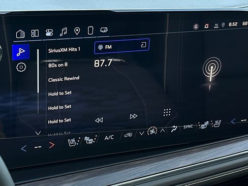 New 2025 Chevrolet Suburban Premier RWD image 20