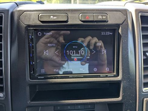 Used 2015 Ford F150 XLT w/ Trailer Tow Package RWD image 22