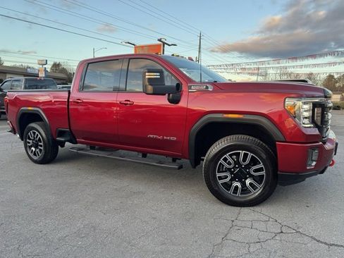 Used 2020 GMC Sierra 2500 AT4 w/ AT4 Premium Package image 1