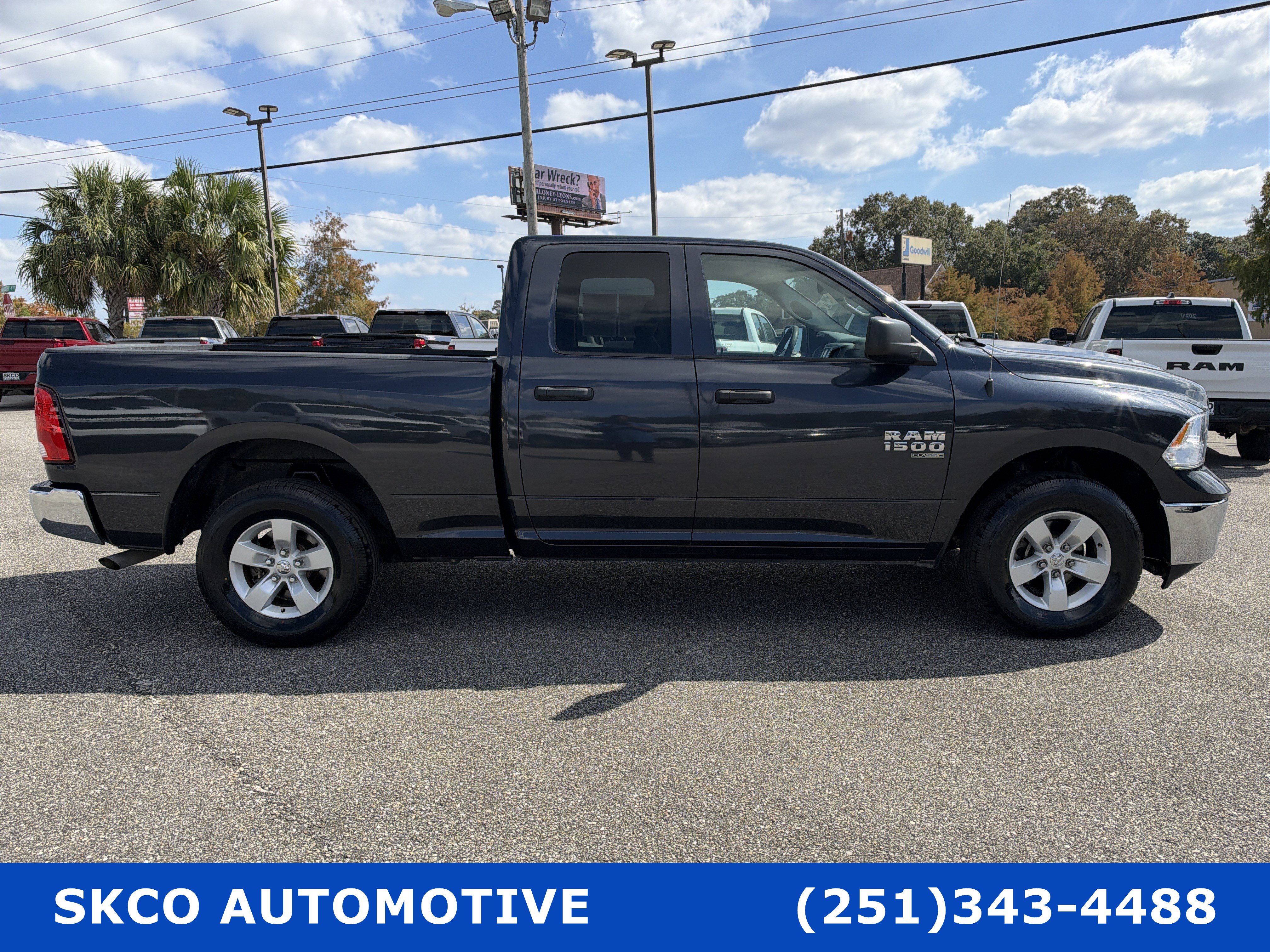 Used 2019 RAM 1500 Tradesman w/ Chrome Plus Package RWD image 6