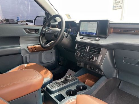 Used 2024 Ford Maverick Lariat FWD image 14