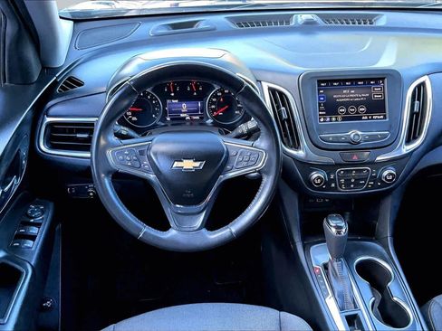 Used 2020 Chevrolet Equinox LT FWD image 6
