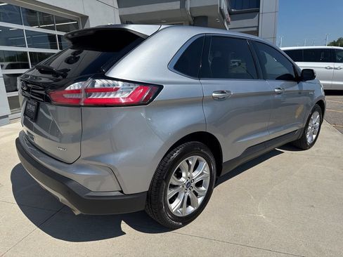 Used 2022 Ford Edge Titanium AWD/4WD image 5
