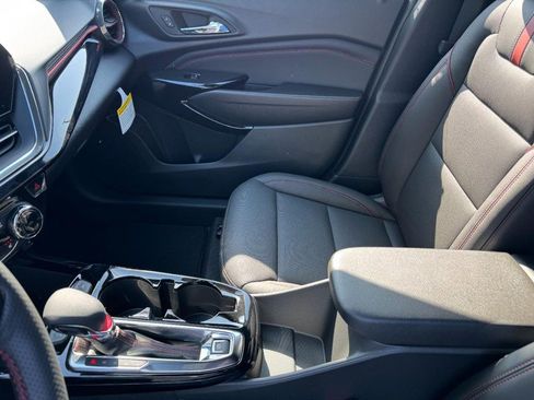 New 2026 Chevrolet Trax RS w/ Driver Confidence Package FWD image 8