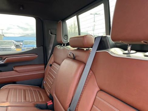Used 2024 GMC Sierra 1500 Denali Ultimate image 21