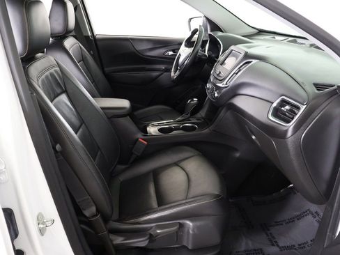 Used 2020 Chevrolet Equinox LT w/ Sport Edition image 30