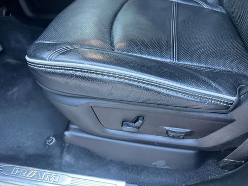 Used 2019 RAM 3500 Limited image 20