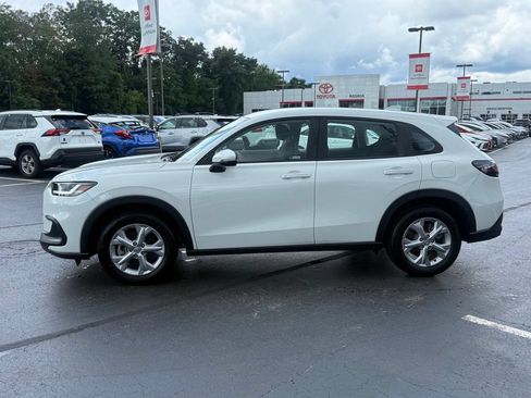 Used 2024 Honda HR-V LX image 3